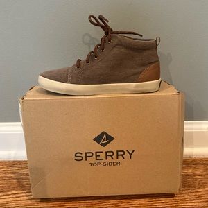 🍁Back to School 🍁Sperry Canvas Sneaker